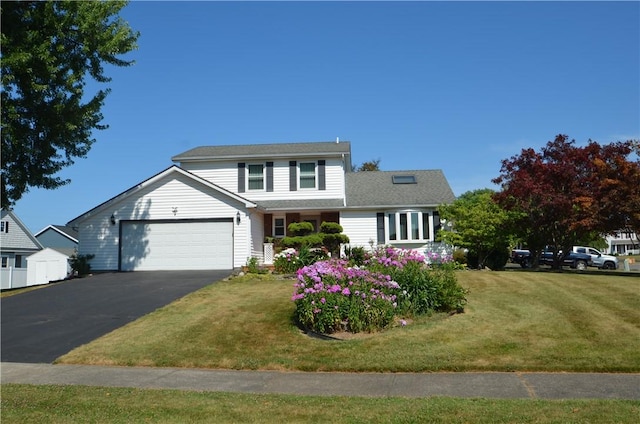 611 Drumcliff, Greece, NY 14612 - photo 1