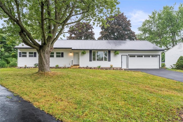 11 Appledore Cir, Henrietta, NY 14623 - photo 1