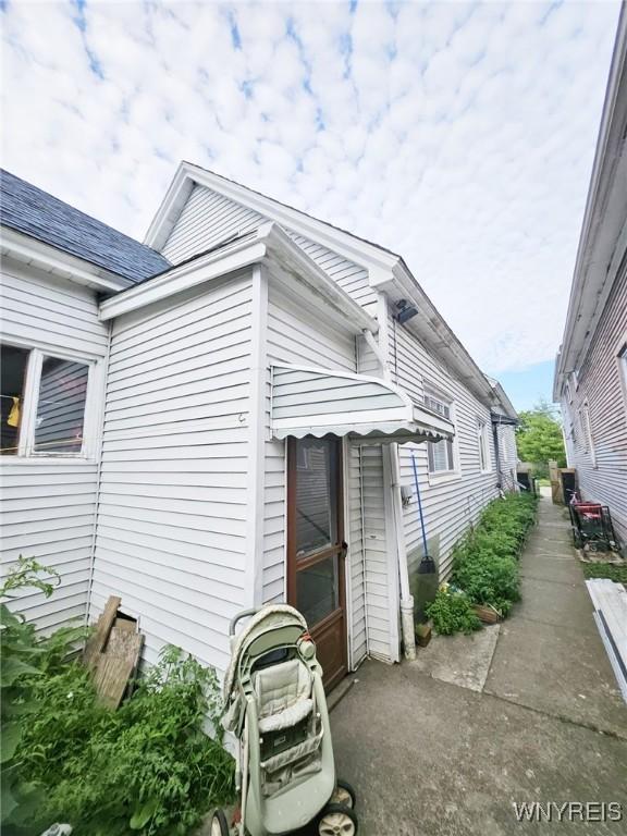 64 Sweet Ave, Buffalo, NY 14212 - photo 22