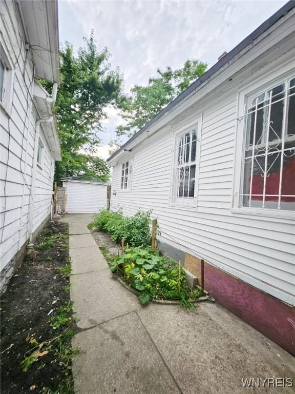 24 Sweet Ave, Buffalo, NY 14212 - photo 11