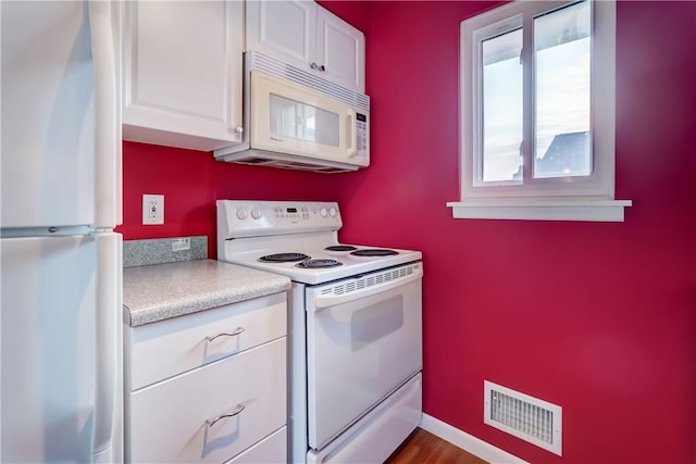 780 Eastbrooke Ln, Brighton, NY 14618 - photo 11