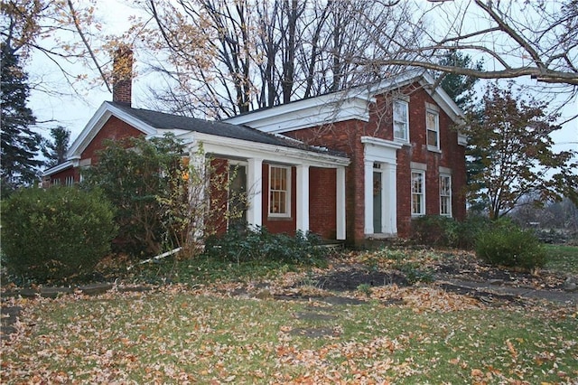 view of outdoor structure