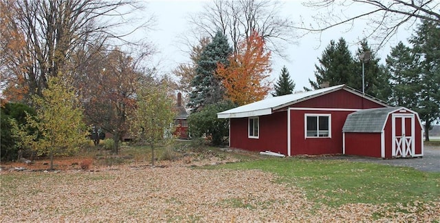 view of shed / structure