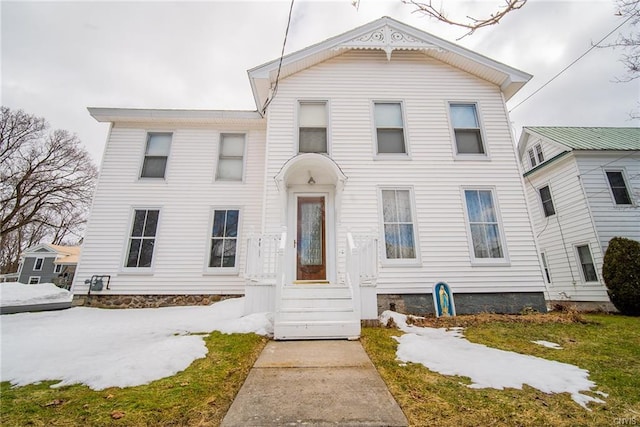 view of front of house