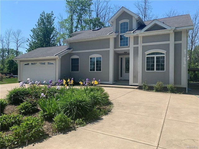 view of front facade with a garage