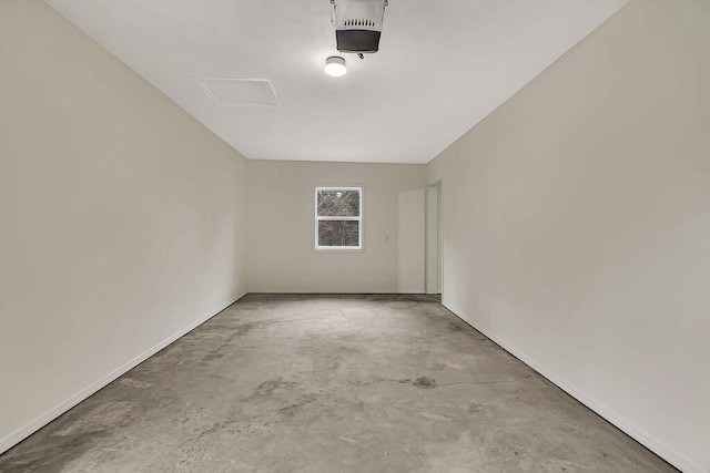 empty room featuring concrete flooring