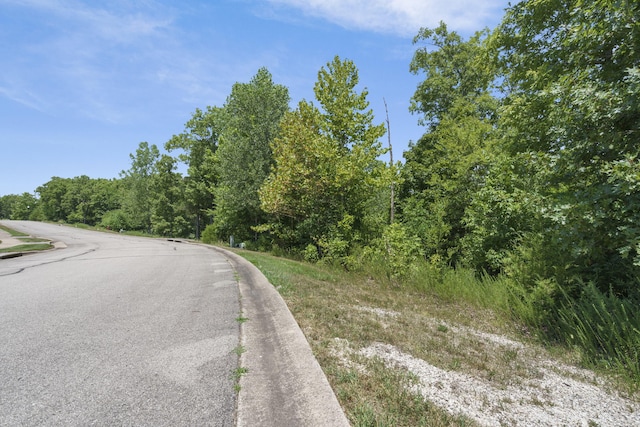 16 Shinnecock Hills Dr, Branson, MO 65616