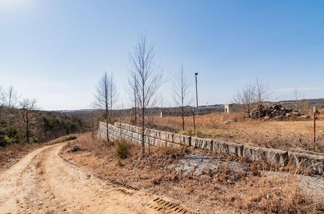 648 Sunrise Dr, Branson, MO 65616