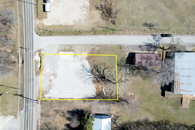 212 E E St, Stockton, MO 65785