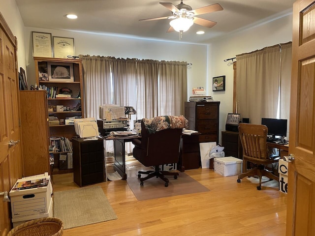 1179 County Road 1050, Willow Springs, MO 65793 - office area with recessed lighting, light wood-type flooring, and a ceiling fan