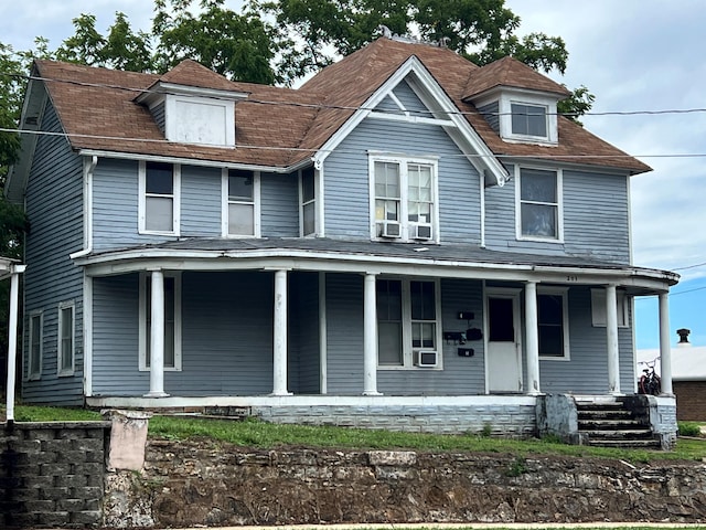 view of front of house featuring covered porch