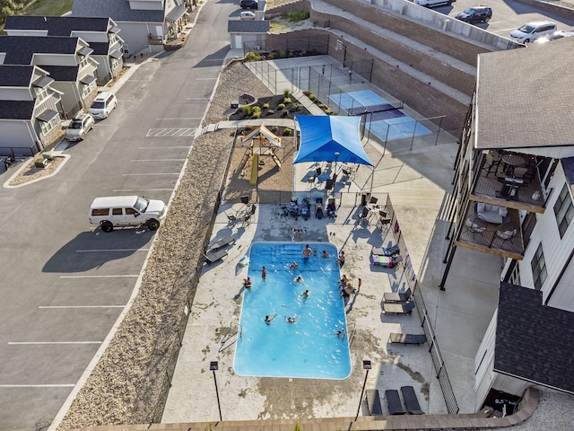 view of swimming pool featuring a patio