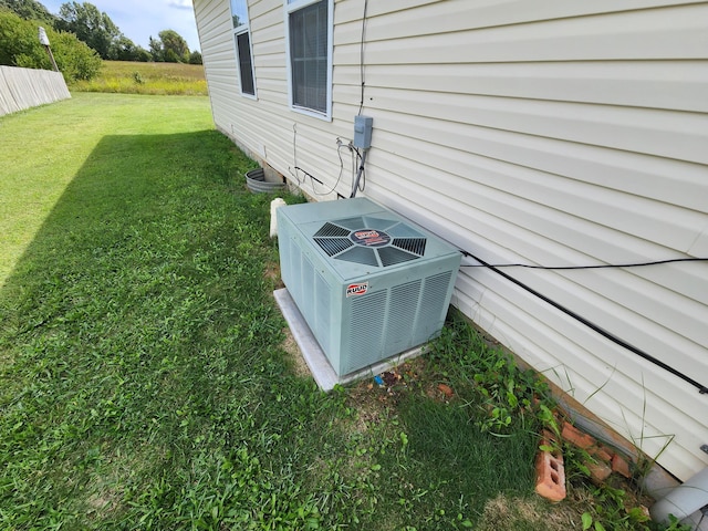 1213 Woodland, Monett, MO 65708 - details with central AC unit