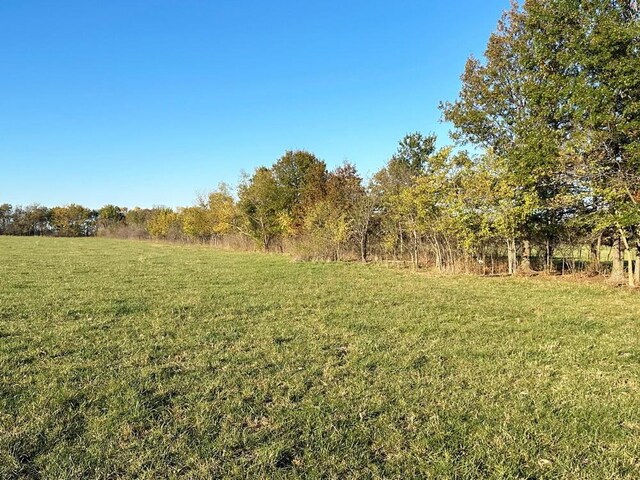 000 S 925th Rd, Bronaugh, MO 64728
