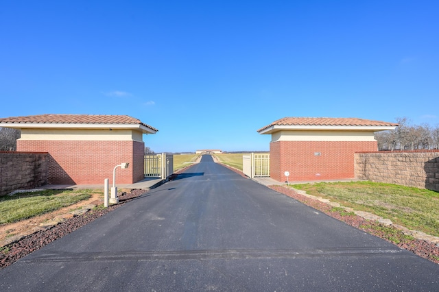 20478 Lawrence Unit 2180, Aurora, MO 65605 - view of road featuring a gate