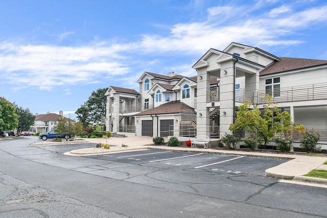 exterior space featuring a balcony