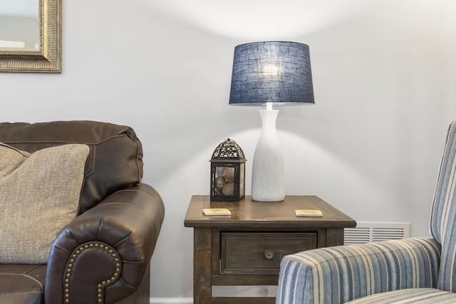 3 Port Holiday Dr Unit G, Kimberling City, MO 65686 - sitting room with visible vents