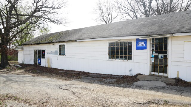 view of side of property