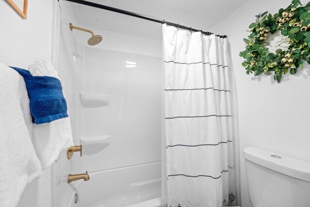 9 Scenic Ct Unit 9-9, Branson, MO 65616 - full bath with toilet and shower / bathtub combination with curtain