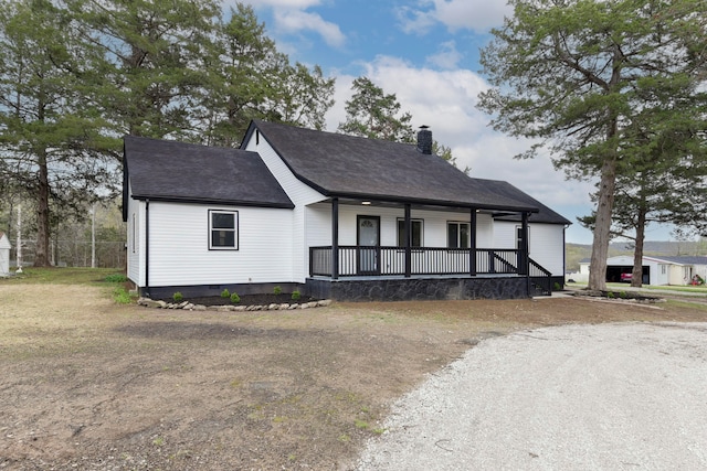 view of front facade featuring covered porch