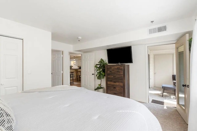 bedroom featuring carpet flooring