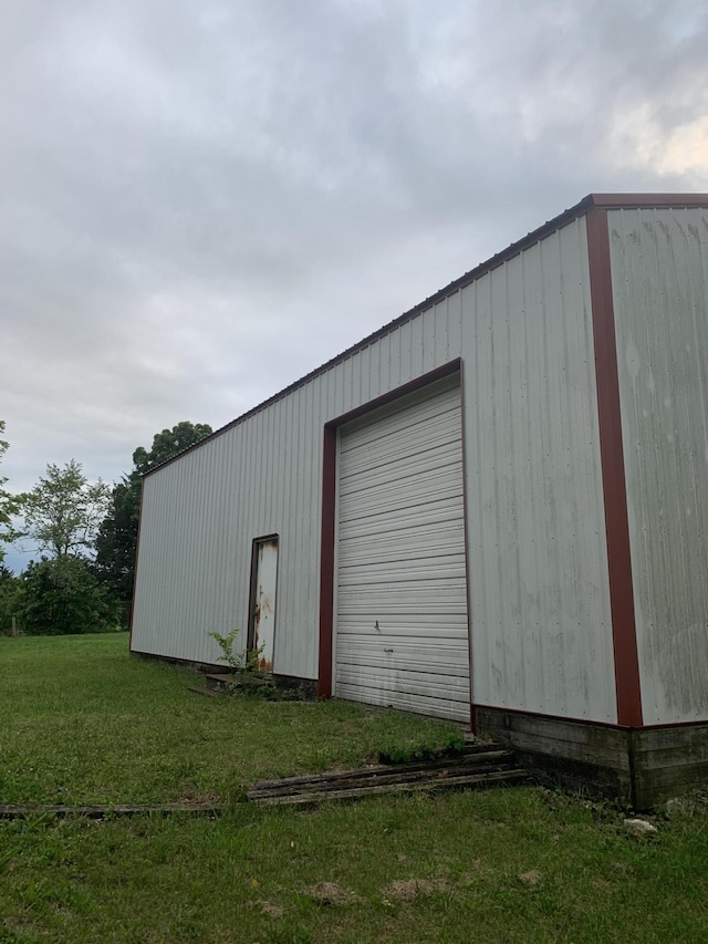 429 S Eagle Ave, Norwood, MO 65717 - view of outdoor structure with an outbuilding