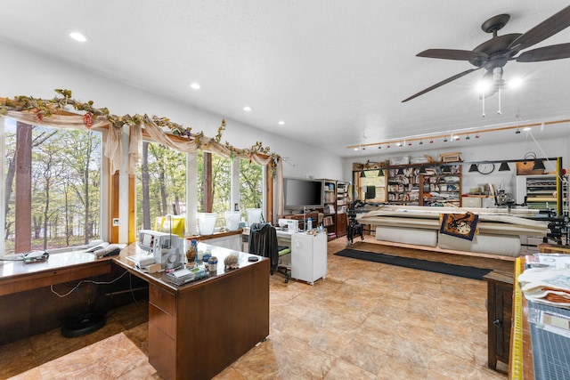 office area featuring ceiling fan