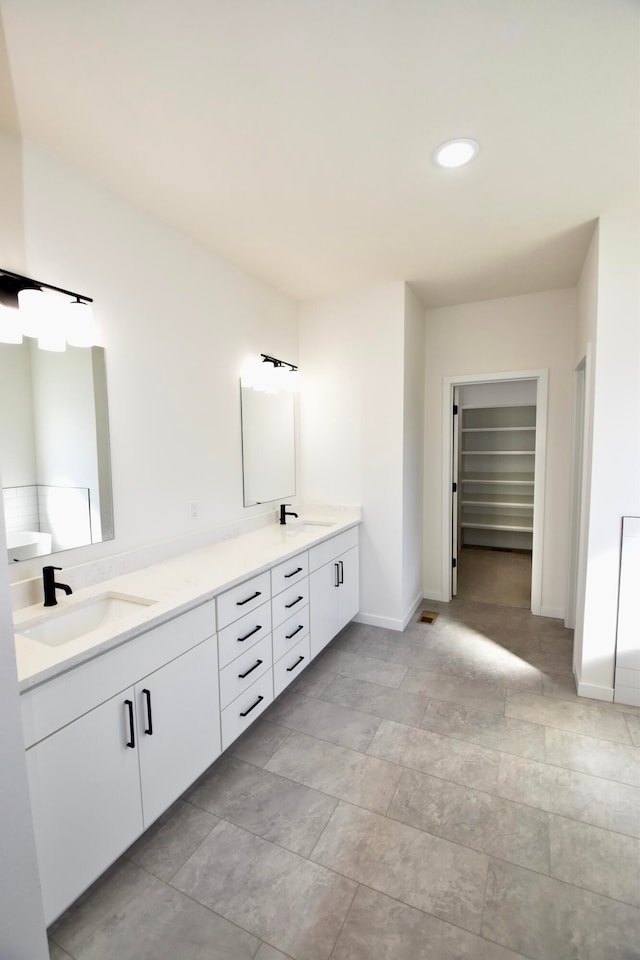 bathroom with vanity