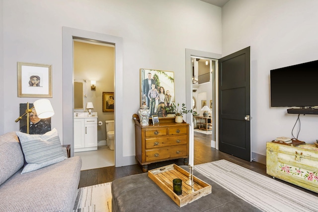5233 S Stirling Way, Springfield, MO 65809 - living area featuring a towering ceiling and dark wood-style floors