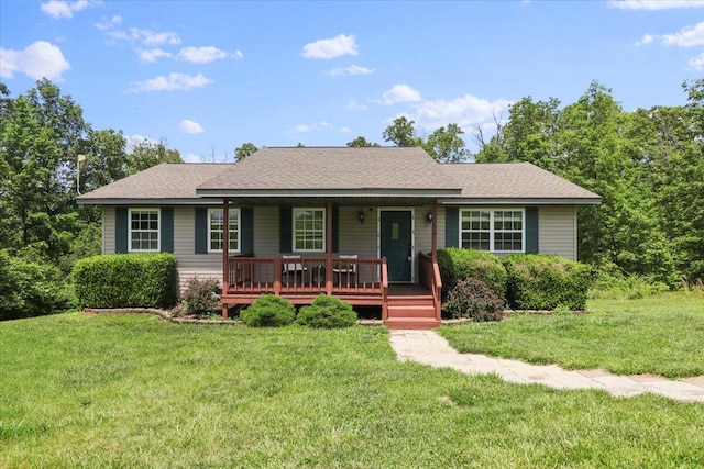 ranch-style home with a front yard