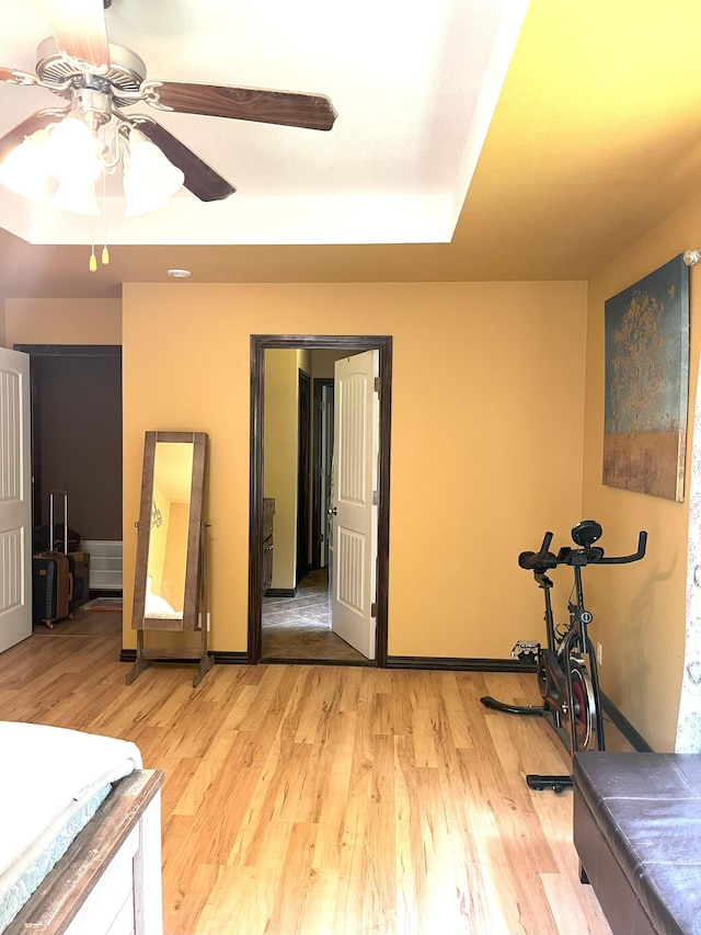 2800 Briaroaks Ln, Joplin, MO 64804 - workout room with ceiling fan and light wood-type flooring