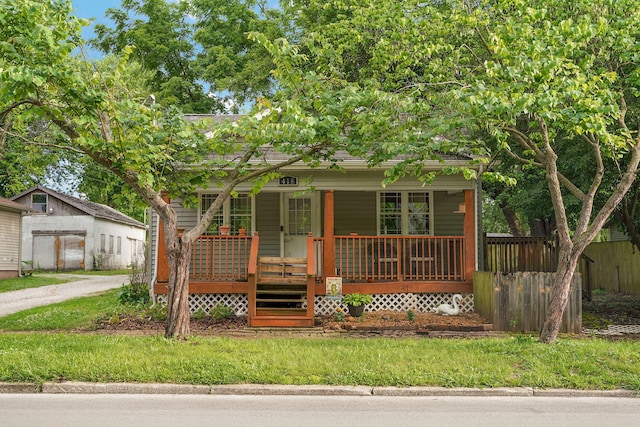 view of front facade featuring covered porch