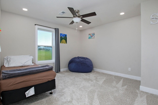 bedroom with visible vents, baseboards, carpet, recessed lighting, and a ceiling fan
