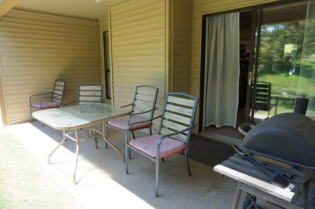 320 Turnberry Dr Unit 3, Branson, MO 65616 - view of patio featuring area for grilling