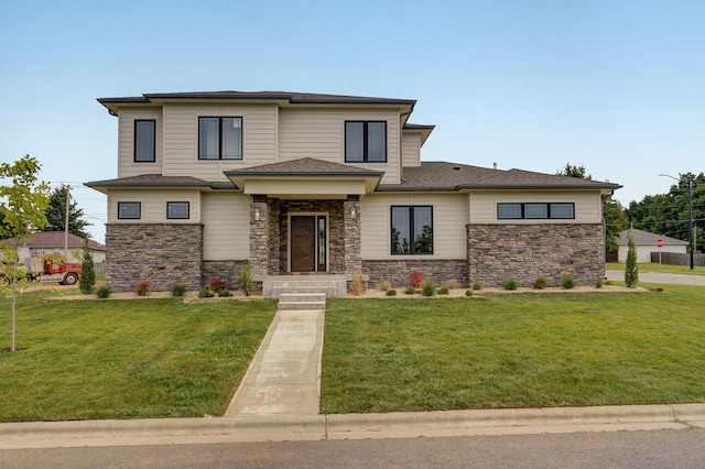 prairie-style home with a front yard