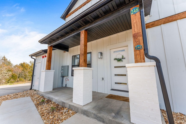 view of entrance to property