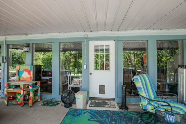 view of unfurnished sunroom