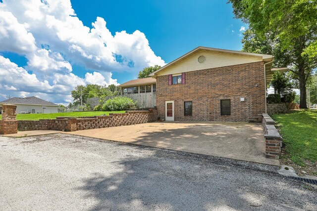 326 N Sunset, Bolivar, MO 65613 - photo 61