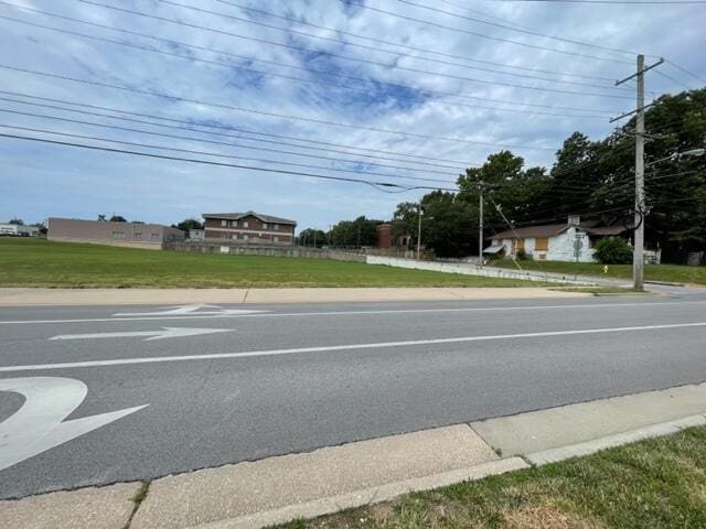 835 N Campbell Ave, Springfield, MO 65802