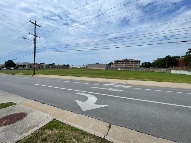 835 N Campbell Ave, Springfield, MO 65802