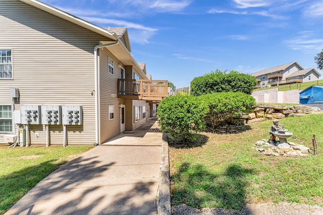 exterior space featuring a yard
