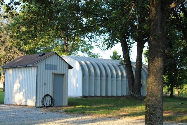 view of outbuilding