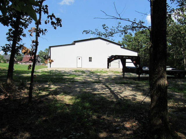 view of home's exterior