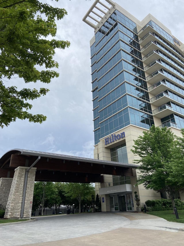 view of building exterior