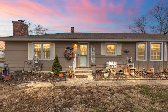 view of front of property