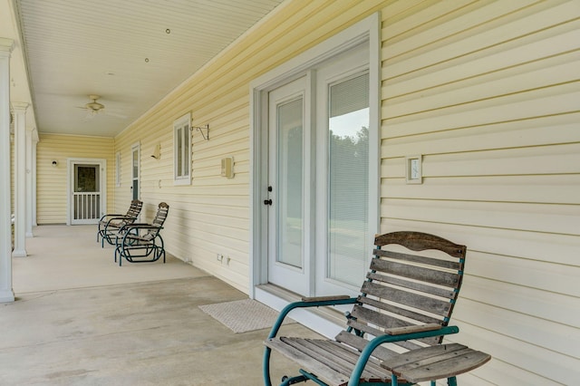 view of patio / terrace featuring covered porch