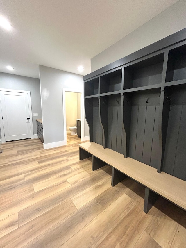 2978 E Kemmling Ln, Springfield, MO 65804 - mudroom featuring baseboards, recessed lighting, and light wood-style floors