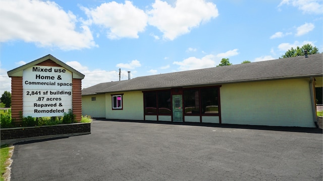 view of building exterior