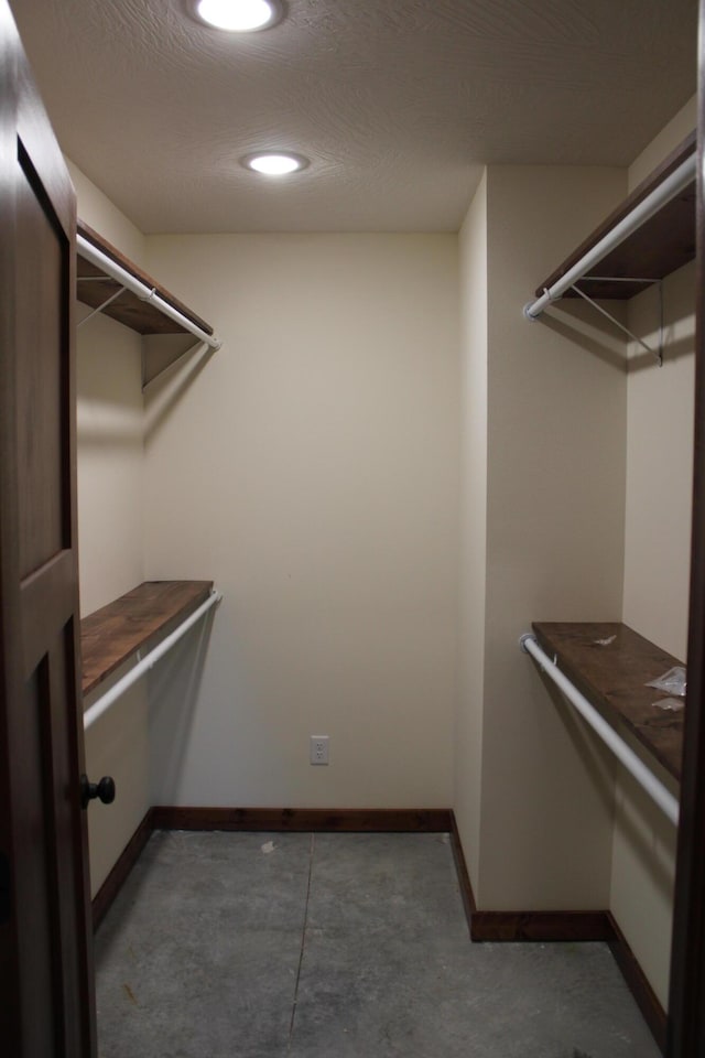 410 Park St, Taneyville, MO 65759 - view of walk in closet