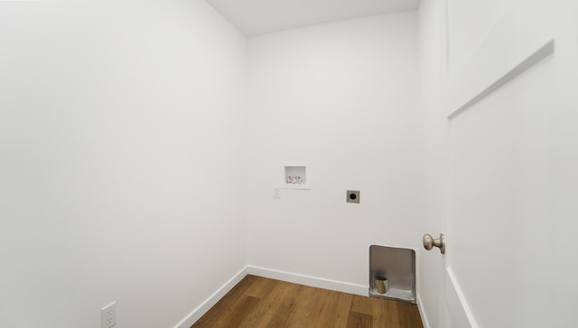 clothes washing area with washer hookup, hookup for an electric dryer, and wood-type flooring